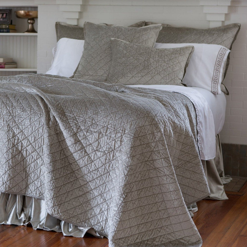 Lili Alessandra Chloe Diamond Quilted Coverlet Quilts & Coverlets Lili Alessandra Ice Silver Queen 
