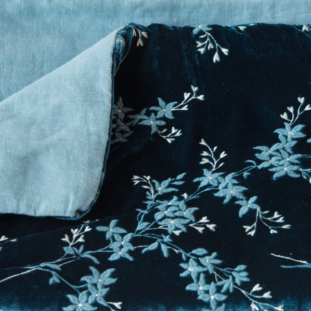 Bella Notte Lynette Bed End Blanket Duvet Covers & Comforters Bella Notte Cenote  