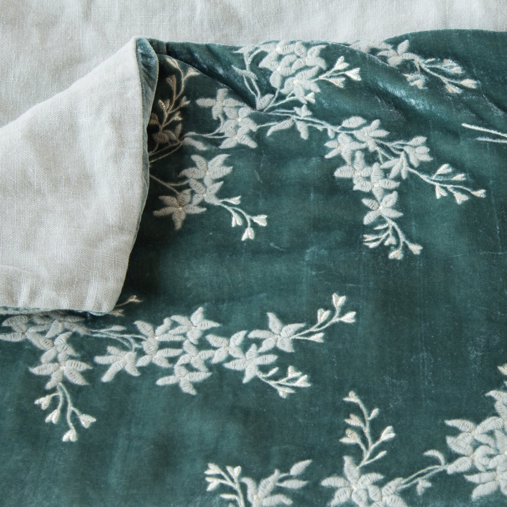 Bella Notte Lynette Bed End Blanket Duvet Covers & Comforters Bella Notte Eucalyptus  